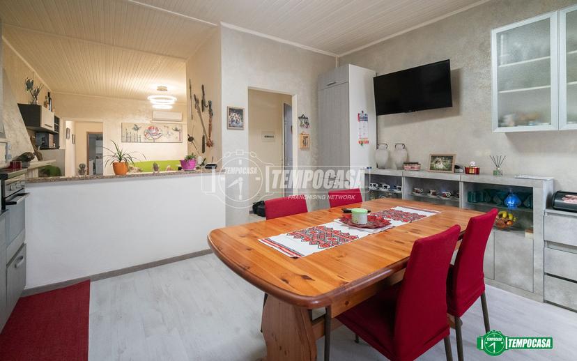Trilocale in Via XI Febbraio 4, Triuggio