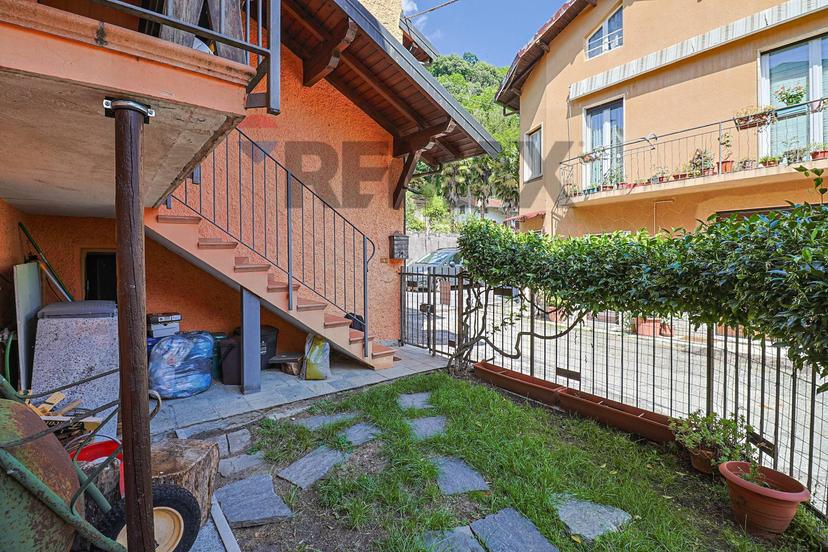 Casa indipendente in Via Nazario Sauro 18, Cittiglio — foto 4 di 5