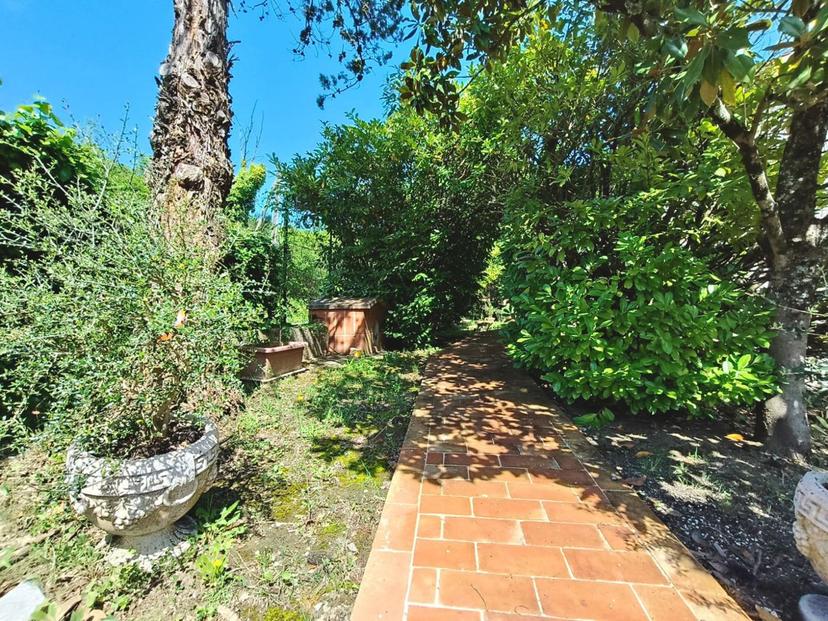 Villa bifamiliare in Vocabolo Tonni Snc, Orte — foto 3 di 5