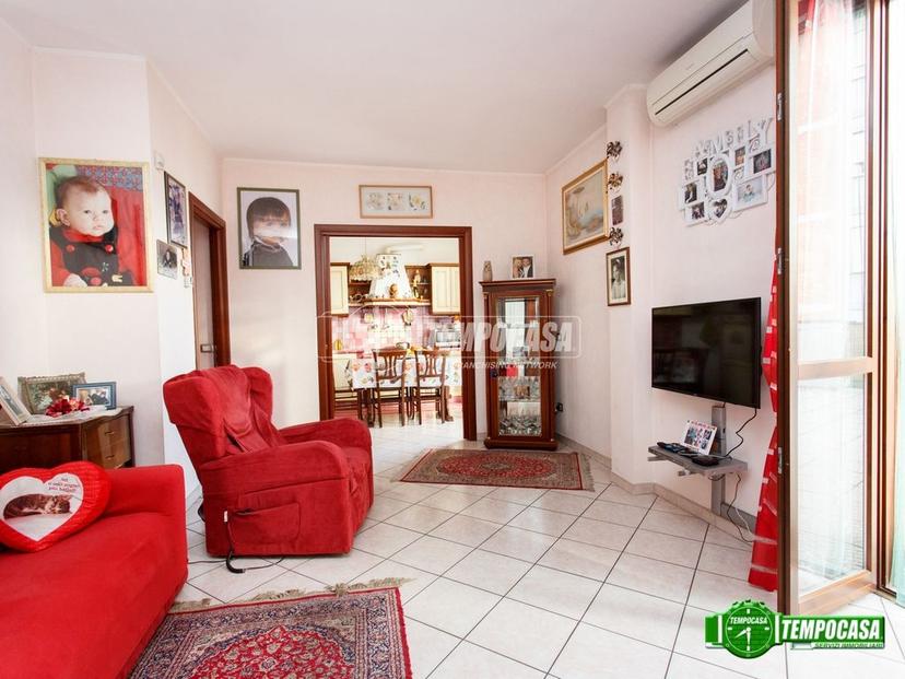 Bilocale in Via Italia 123, Muggiò — foto 4 di 5