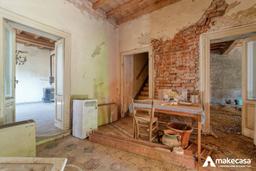 Casa indipendente in Via Monzasca 8, Galgagnano