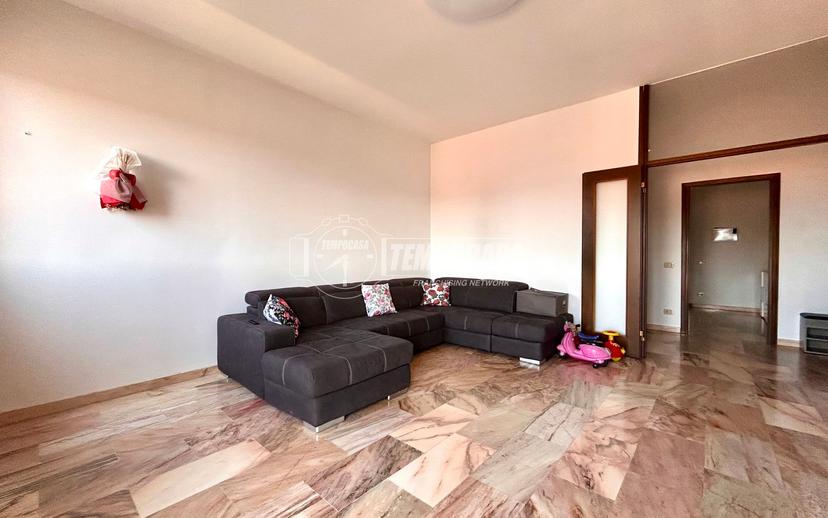 Quadrilocale in Via Guglielmo Marconi 32, Magnago — foto 4 di 5