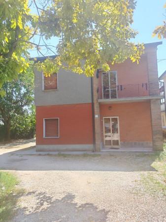 Villa bifamiliare in Viale Dante Alighieri, Lugo — foto 3 di 5