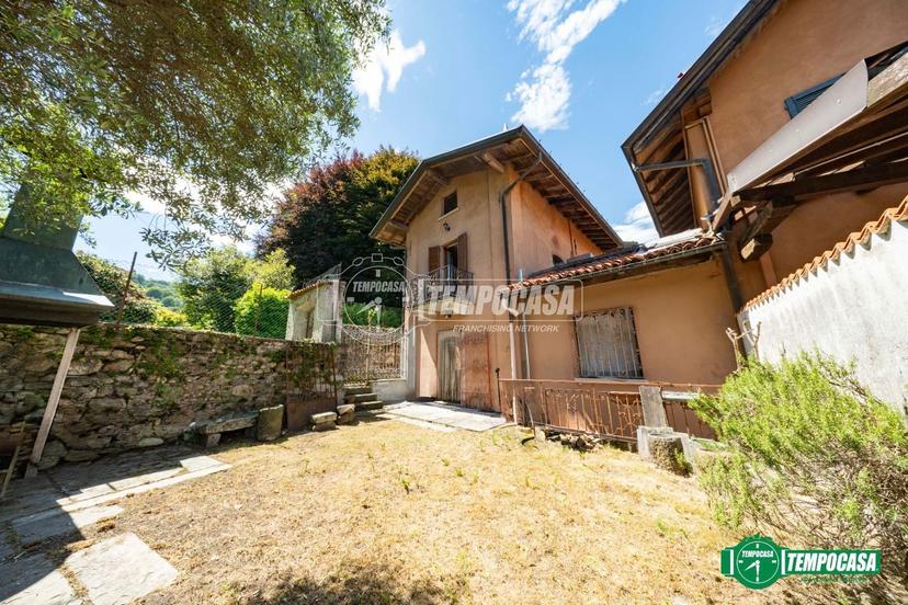 Casa indipendente in Via San Michele 39/B, Stresa — foto 2 di 5