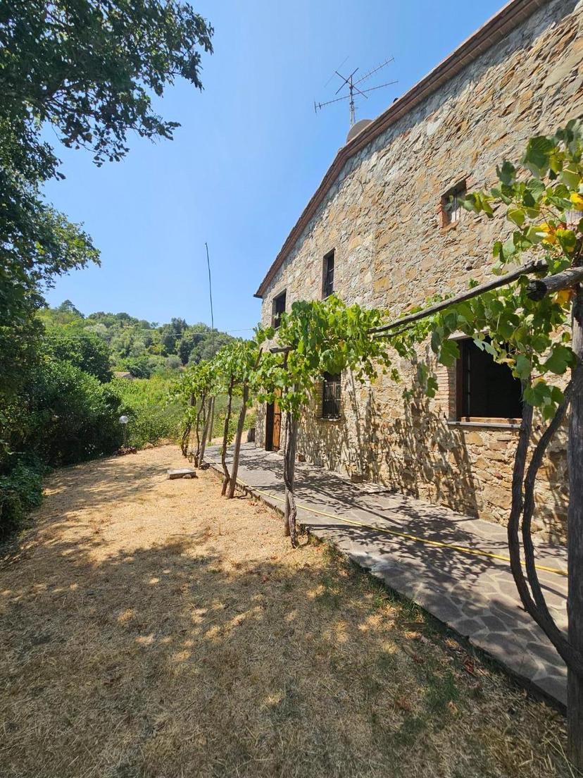 Rustico in Ei Poggi 56034, Chianni