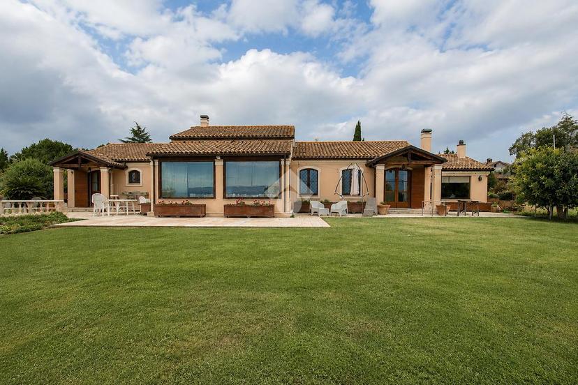 Villa in Via Case di Trento 11, Giulianova — foto 5 di 5