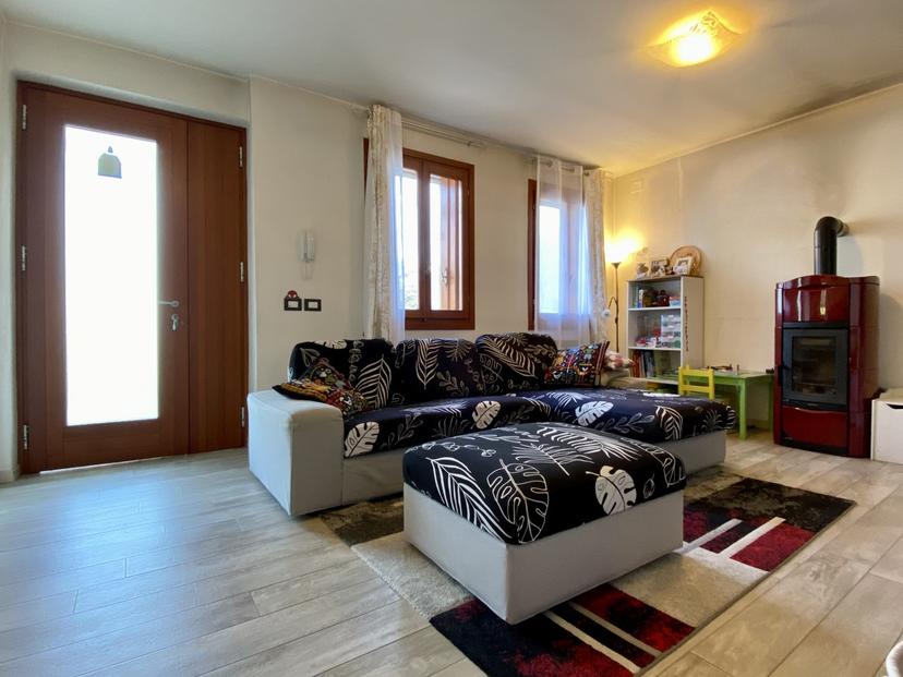 Villa a schiera in Via Santa Maria, Arcugnano — foto 3 di 5