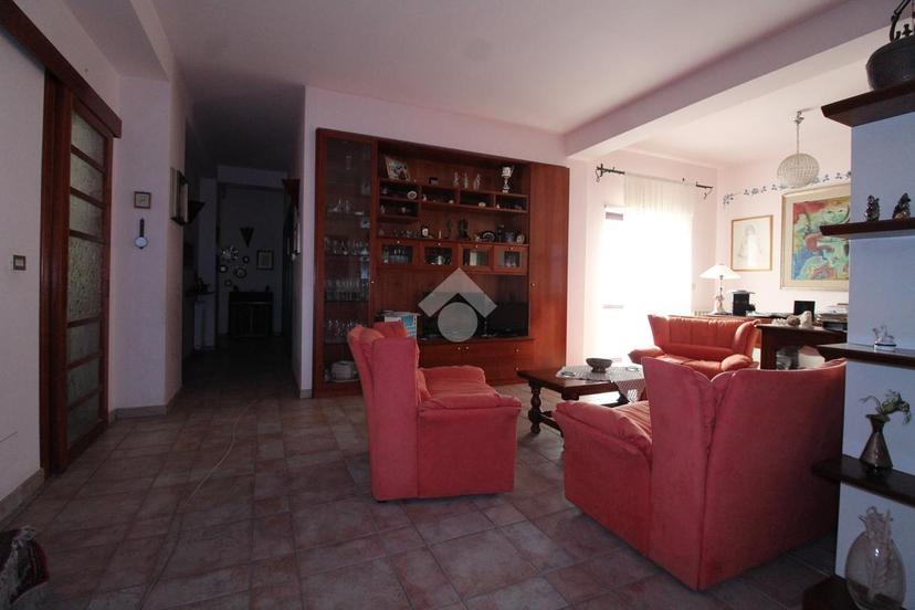 Quadrilocale in Via Nazionale 502, Villa San Giovanni — foto 2 di 5