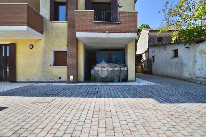Villa in Via Madame Curie, Eraclea — foto 3 di 5