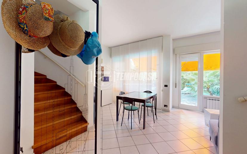 Villa a schiera in Via San Damiano, Andora — foto 3 di 5