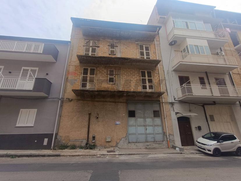 Casa indipendente in Via Ferdinando Magellano 43, Favara — foto 2 di 5