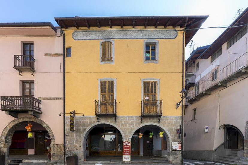 Porzione di casa in Via Martiri E Caduti per La Libertà 52, Demonte — foto 3 di 5