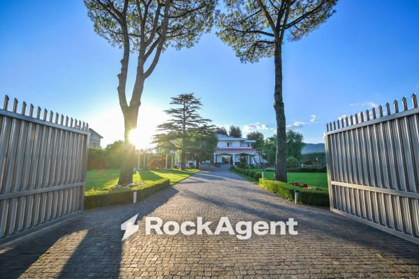 Villa bifamiliare in Via Mare Mediterraneo 44, Pontecagnano Faiano — foto 3 di 5