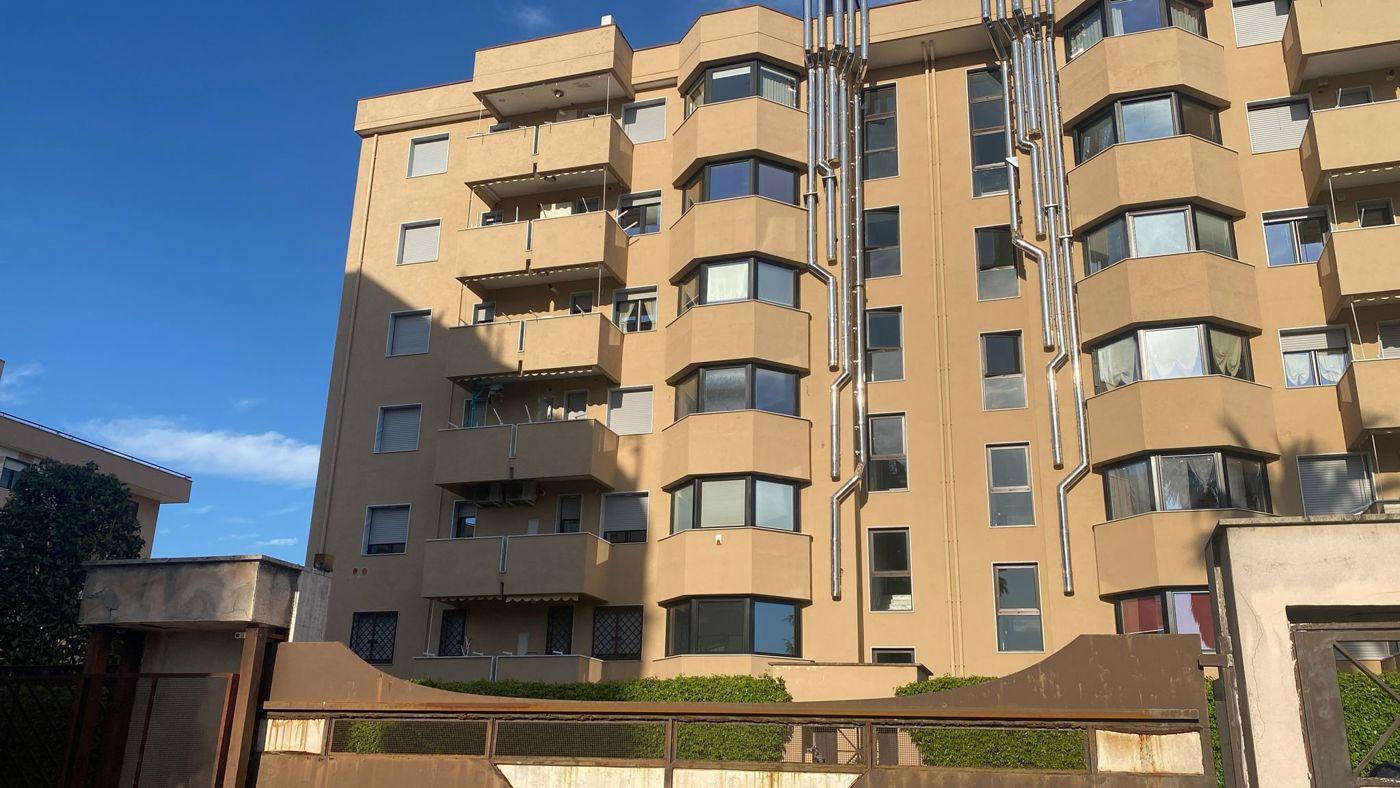 Villa a schiera in Via Michelangelo 151, Aversa