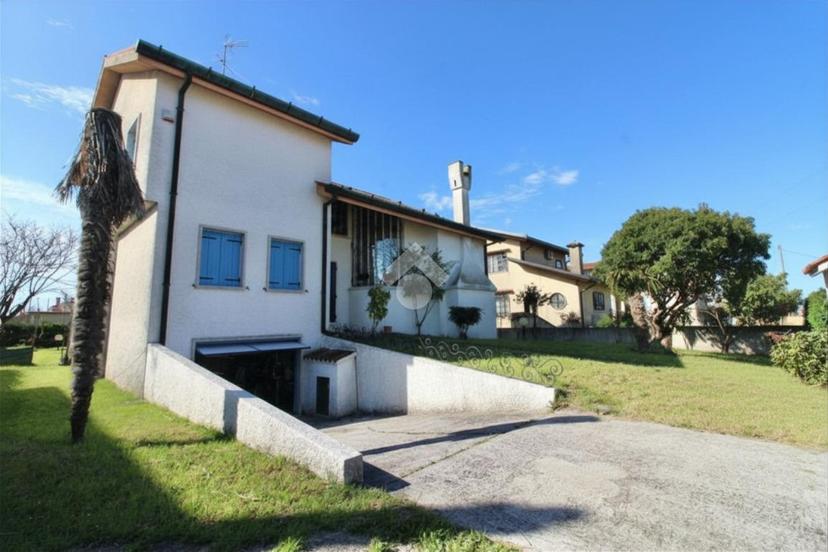 Villa in Via Alcide De Gasperi 17, Eraclea — foto 4 di 5