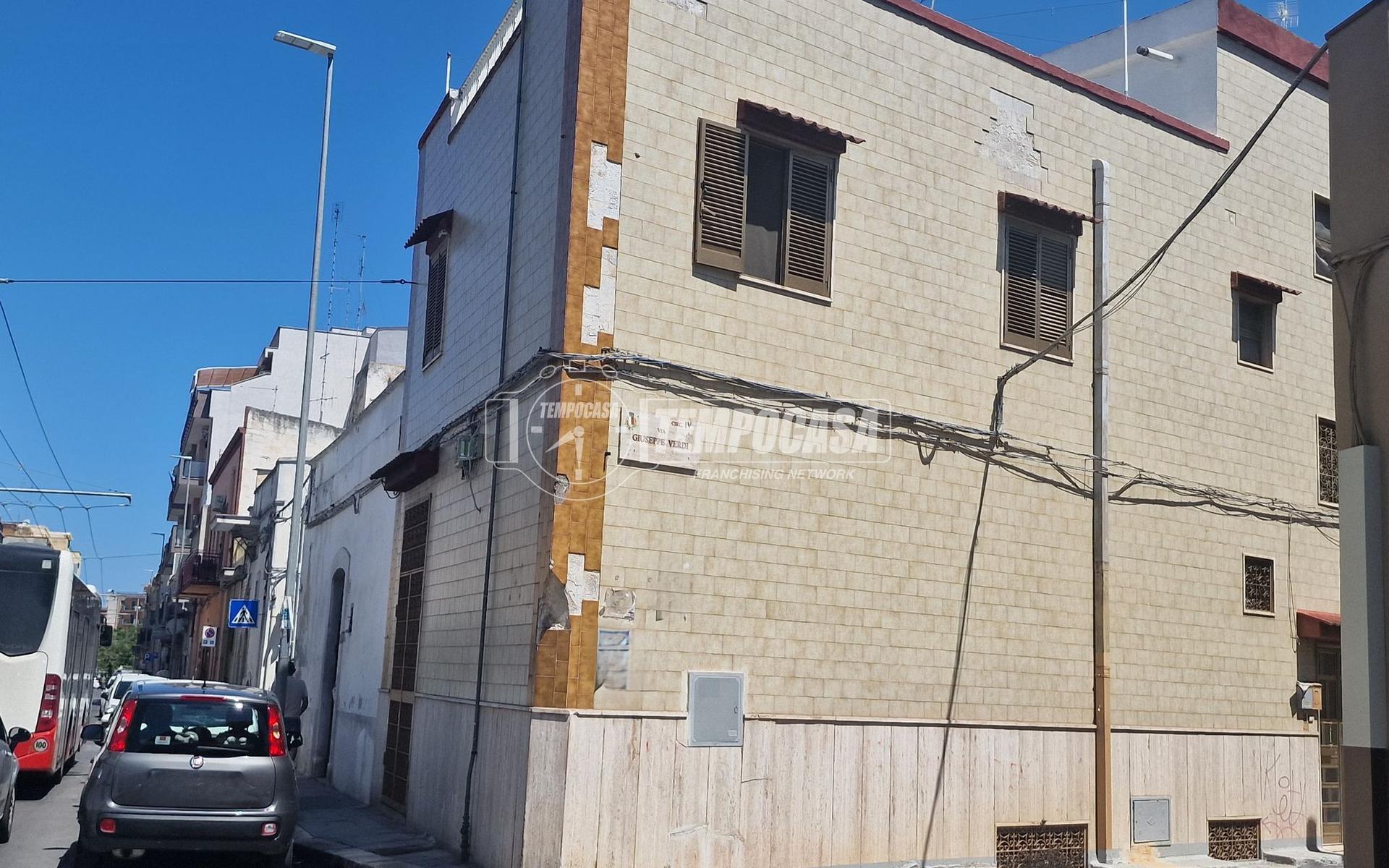 Casa indipendente in Via Verdi, Bari