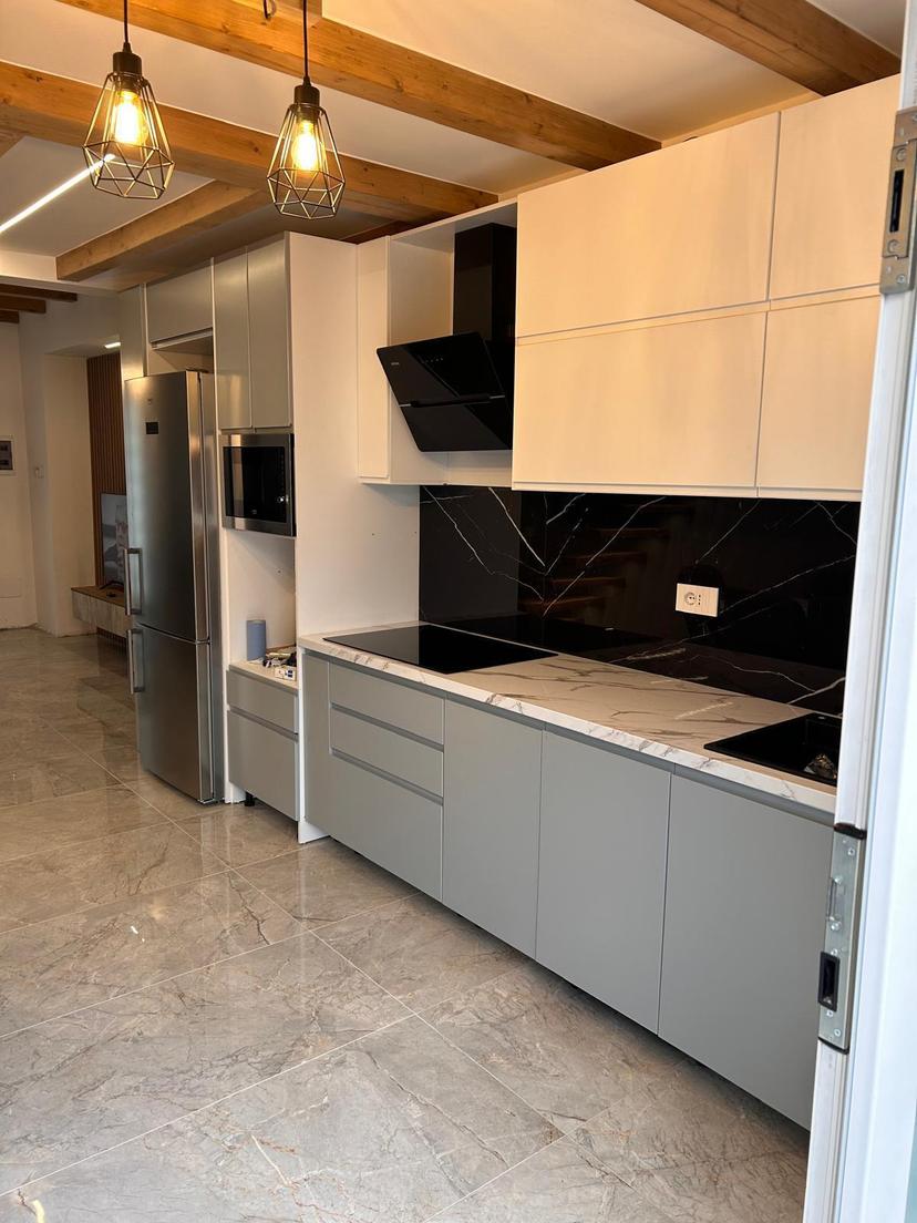 Casa indipendente in Via Martiri della Libertà, San Rocco al Porto — foto 2 di 5