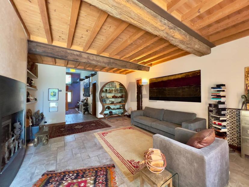 Casa indipendente, Sospiro — foto 4 di 5