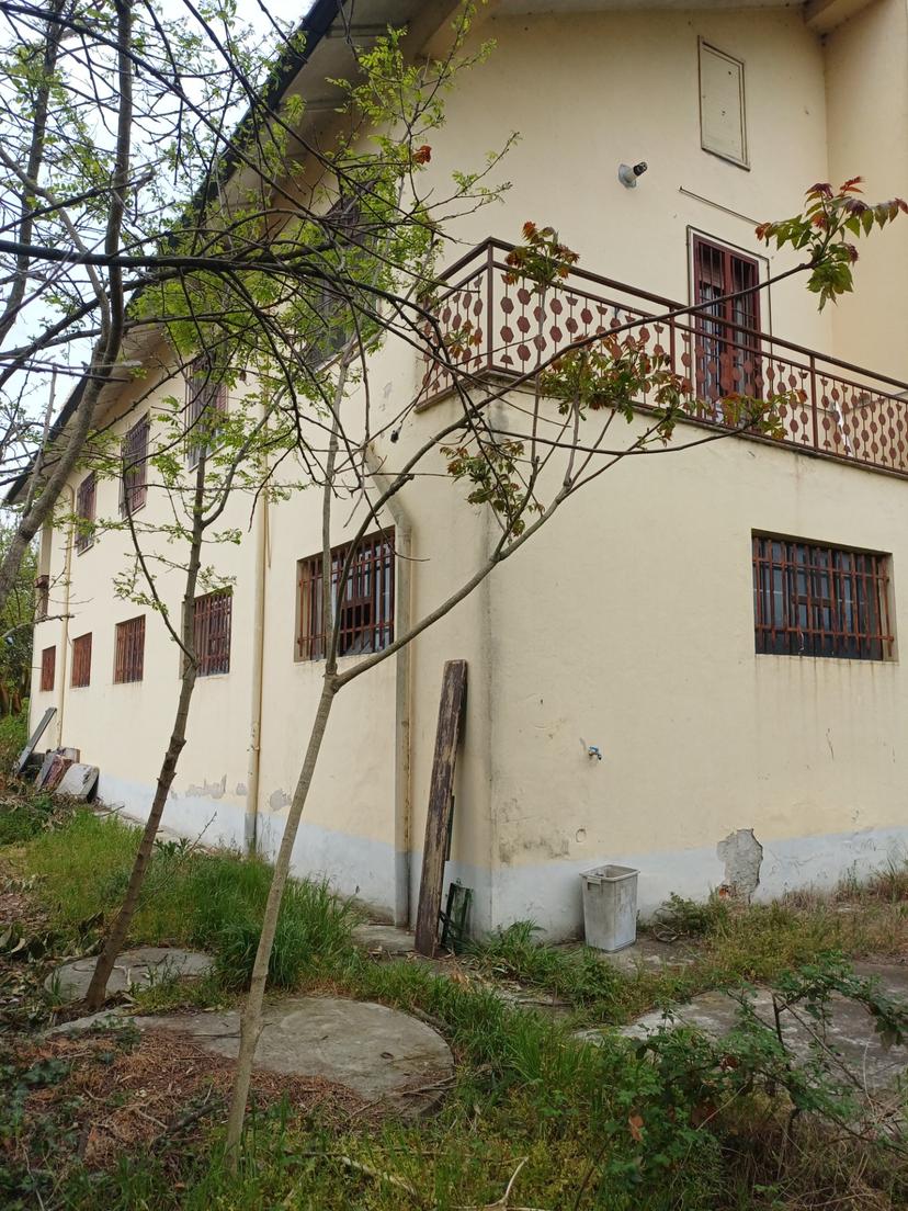 Villa in Via Belvedere 1, Pavia