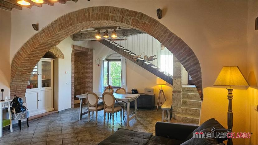 Rustico, Monteriggioni