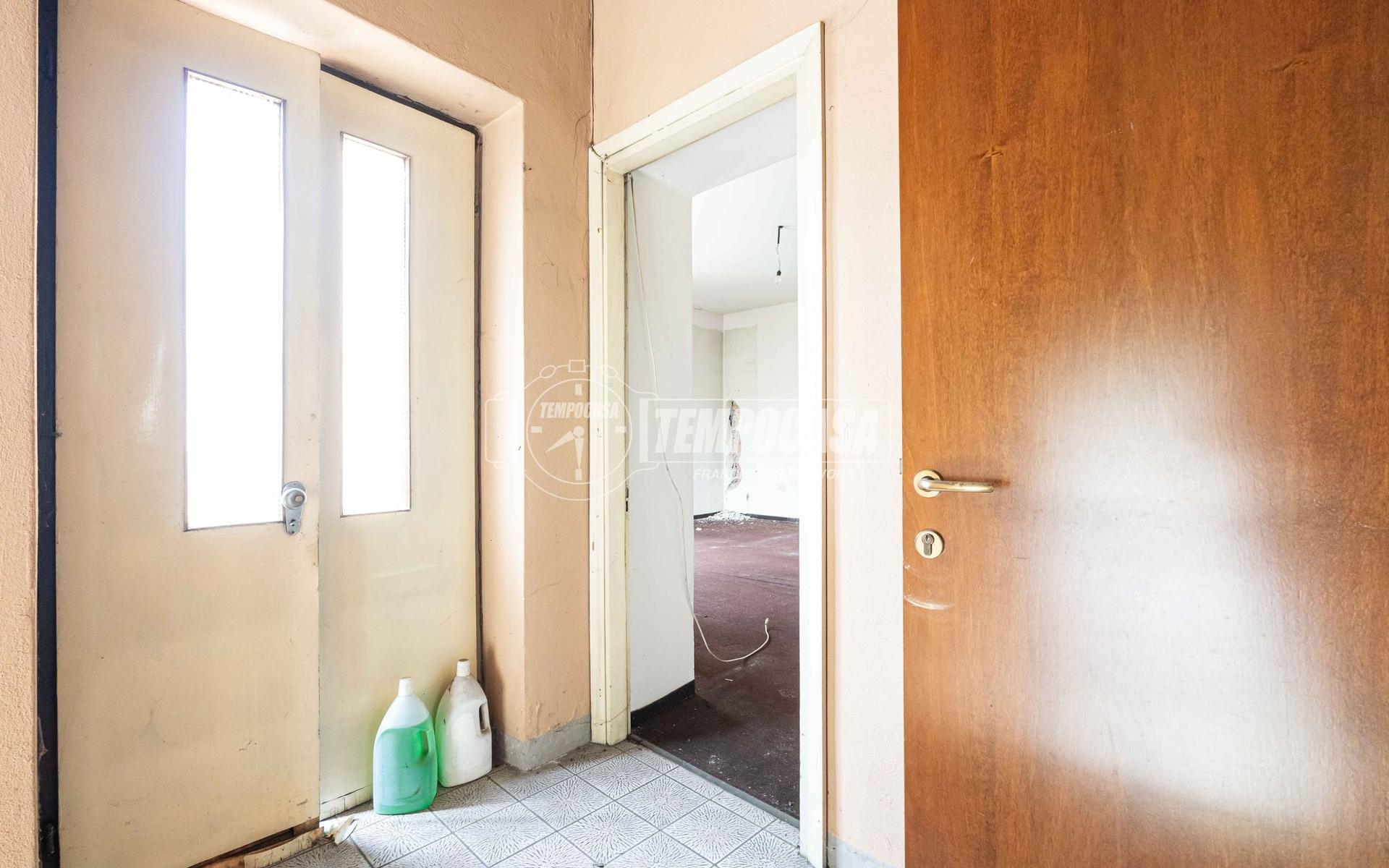 Casa colonica in Via Diaz 7, Anzano del Parco