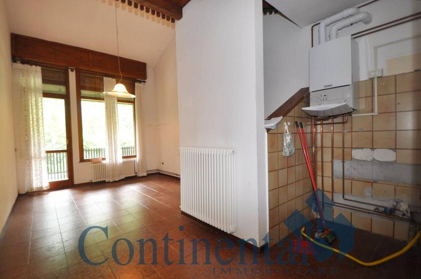 Bilocale in Via Castello 2, Piazza Brembana — foto 3 di 5
