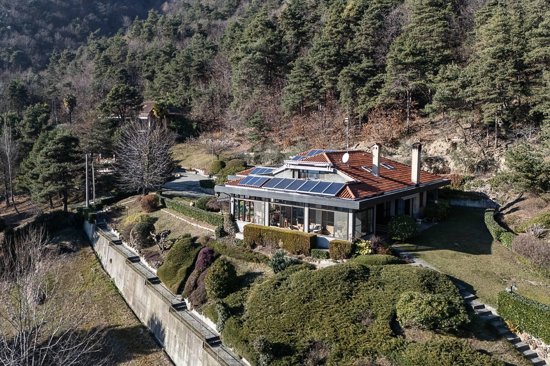 Villa in Via Giuseppe Verdi 23, Roletto