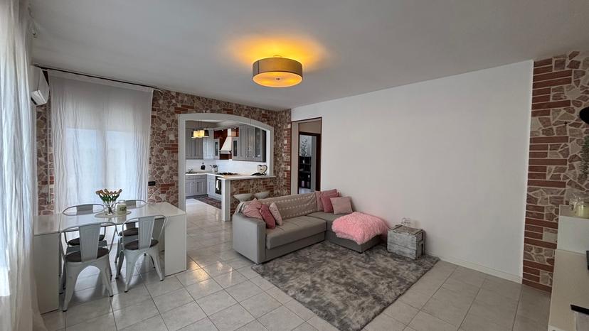 Casa indipendente in Via Matteotti 1, Pojana Maggiore — foto 2 di 5