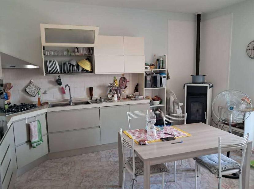 Villa unifamiliare in Via delle Armi Bianche, Sparanise — foto 2 di 5