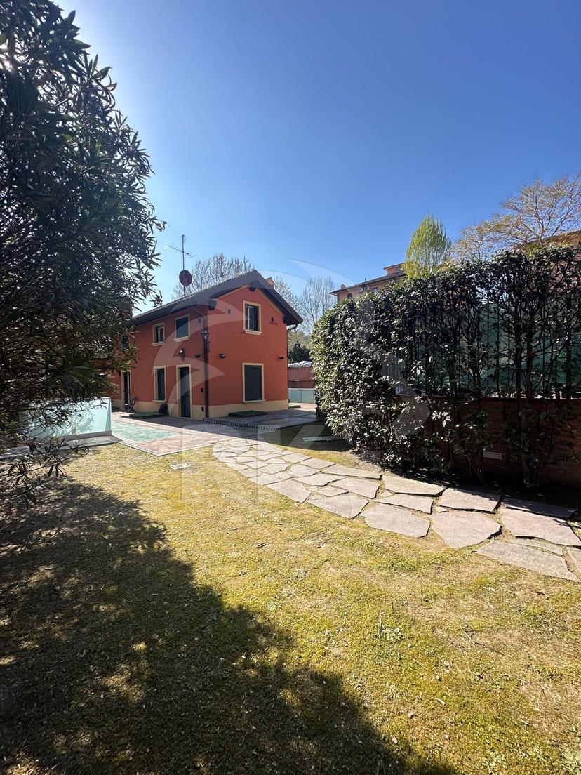 Villa in Via Dotti  16, Bologna — foto 3 di 5