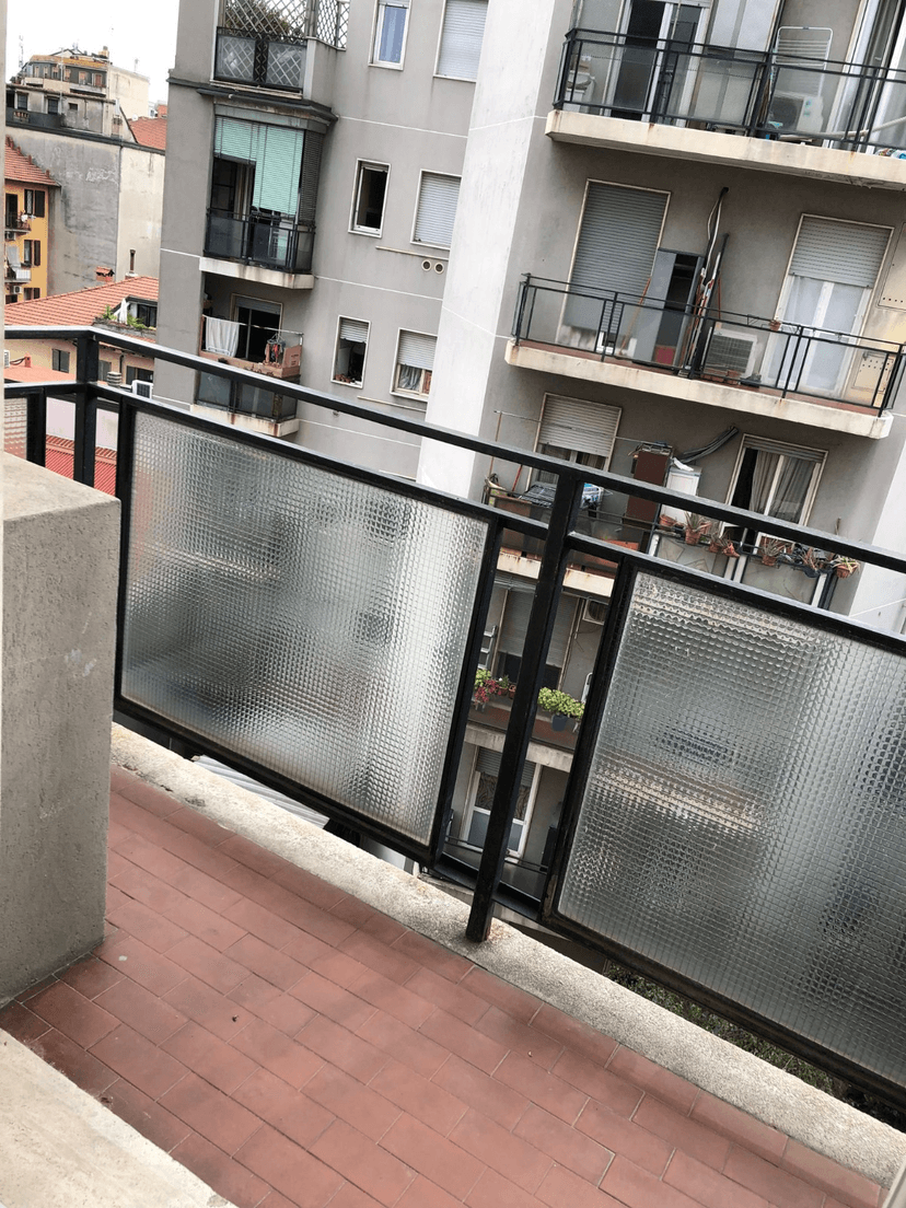 Bilocale in Via Benigno Crespi, Milano