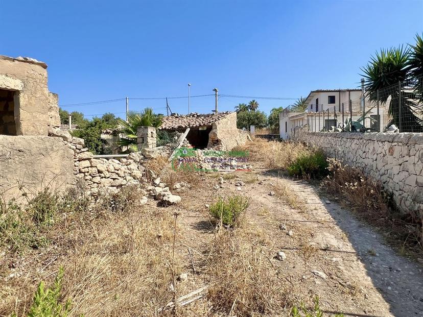 Rustico in Via Emanuele Muccio, Ragusa