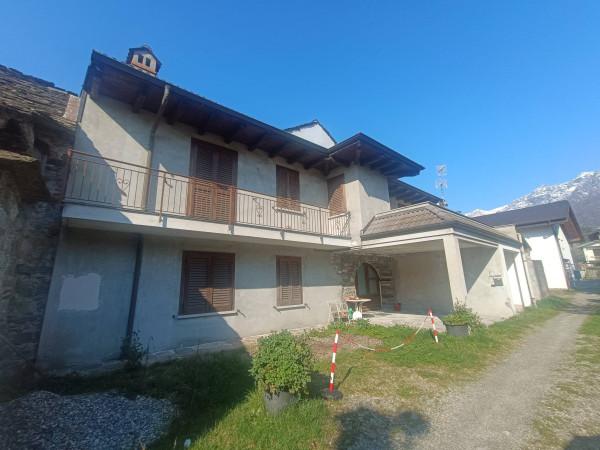 Villa in Via Andrea Oliva, Ornavasso — foto 2 di 5