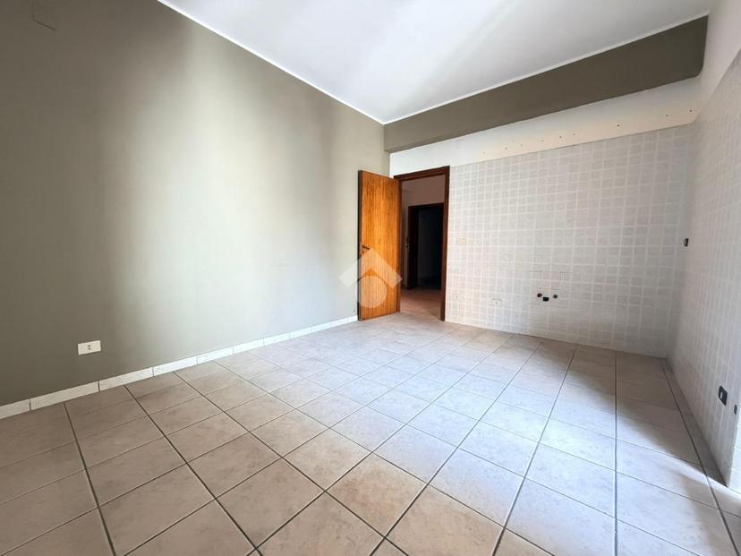 Quadrilocale in Viale Aldo Moro Trav. C 26, Reggio di Calabria — foto 3 di 5