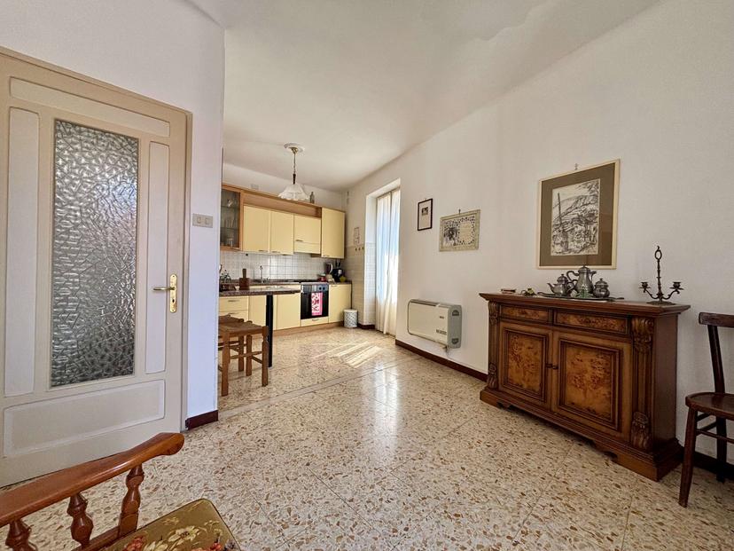 Quadrilocale in Via Costa 20, Armo — foto 4 di 5