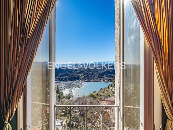 Villa, Brunate