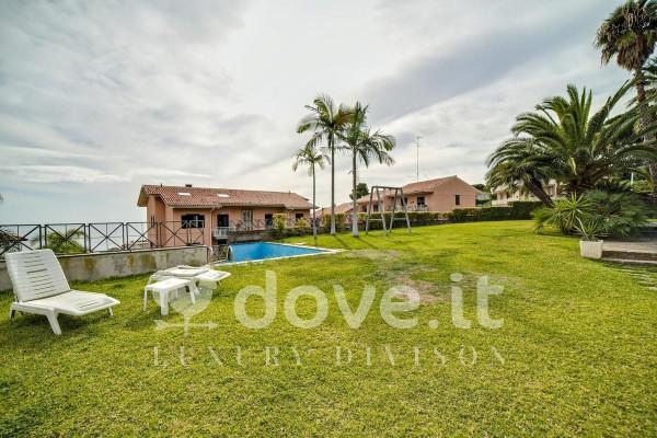 Villa in Via Litteri 76, Aci Castello — foto 3 di 5