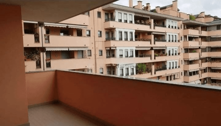 Bilocale in Via dell'Usignolo, Milano