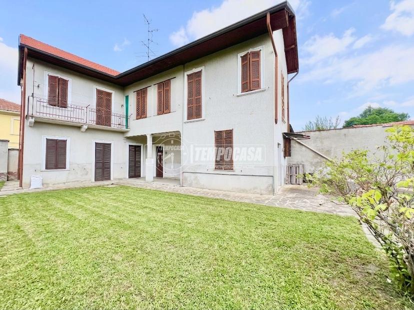 Casa indipendente in Via Dante 3, Lonate Pozzolo — foto 2 di 5