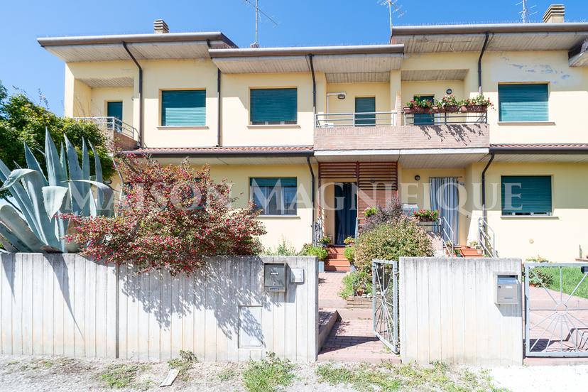 Casa indipendente in Via Località Tombe, Lagosanto — foto 2 di 5