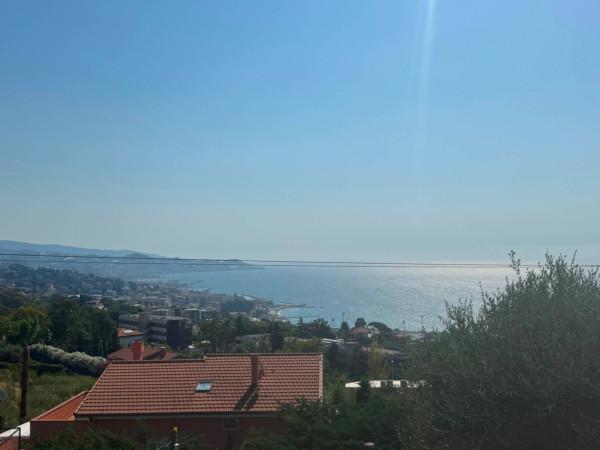 Villa bifamiliare in Via Padre Semeria, Sanremo — foto 3 di 5