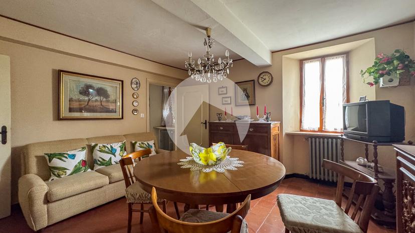 Villa a schiera in Compiano 73, Canossa