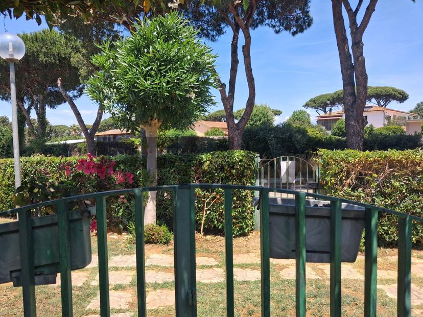 Villa a schiera in Strada Diversivo Nocchia 4, Sabaudia — foto 2 di 5