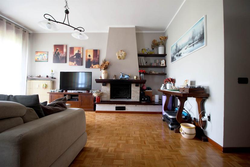 Quadrilocale in Via Silvio Pellico, Ceriano Laghetto — foto 3 di 5