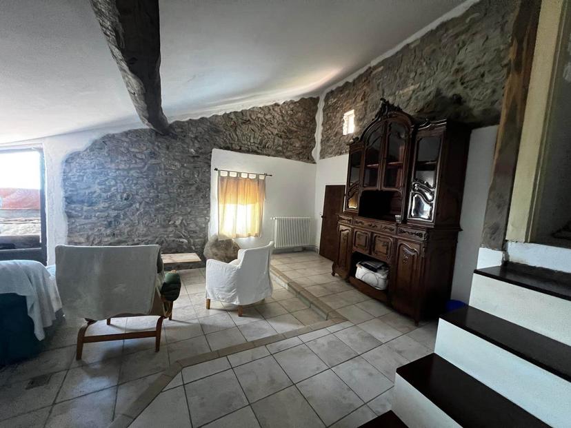 Casa indipendente, Beverino