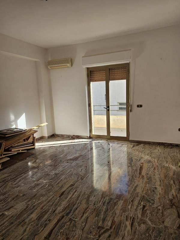 Trilocale in Via Provinciale San Cristoforo, Reggio di Calabria