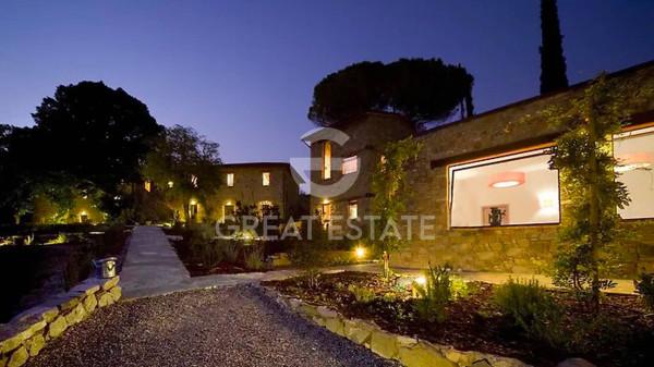 Casale in Strada Provinciale 143, Passignano sul Trasimeno