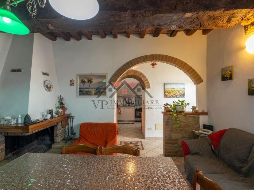 Porzione di casa, Volterra — foto 4 di 5