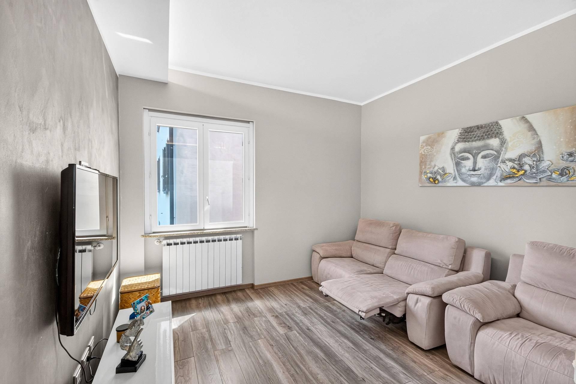 Trilocale in Via G. Marconi 13, Bonate Sopra