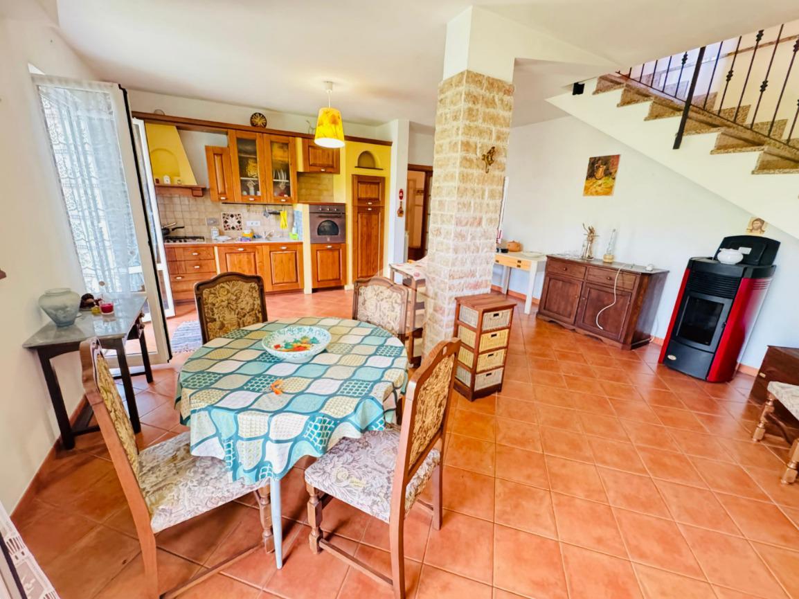 Casa indipendente in Località Roverano, Moneglia